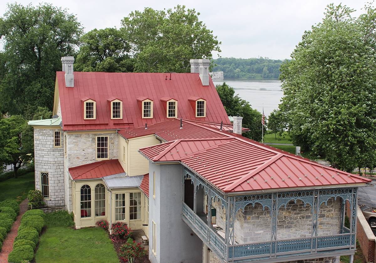 Harris mansion roof