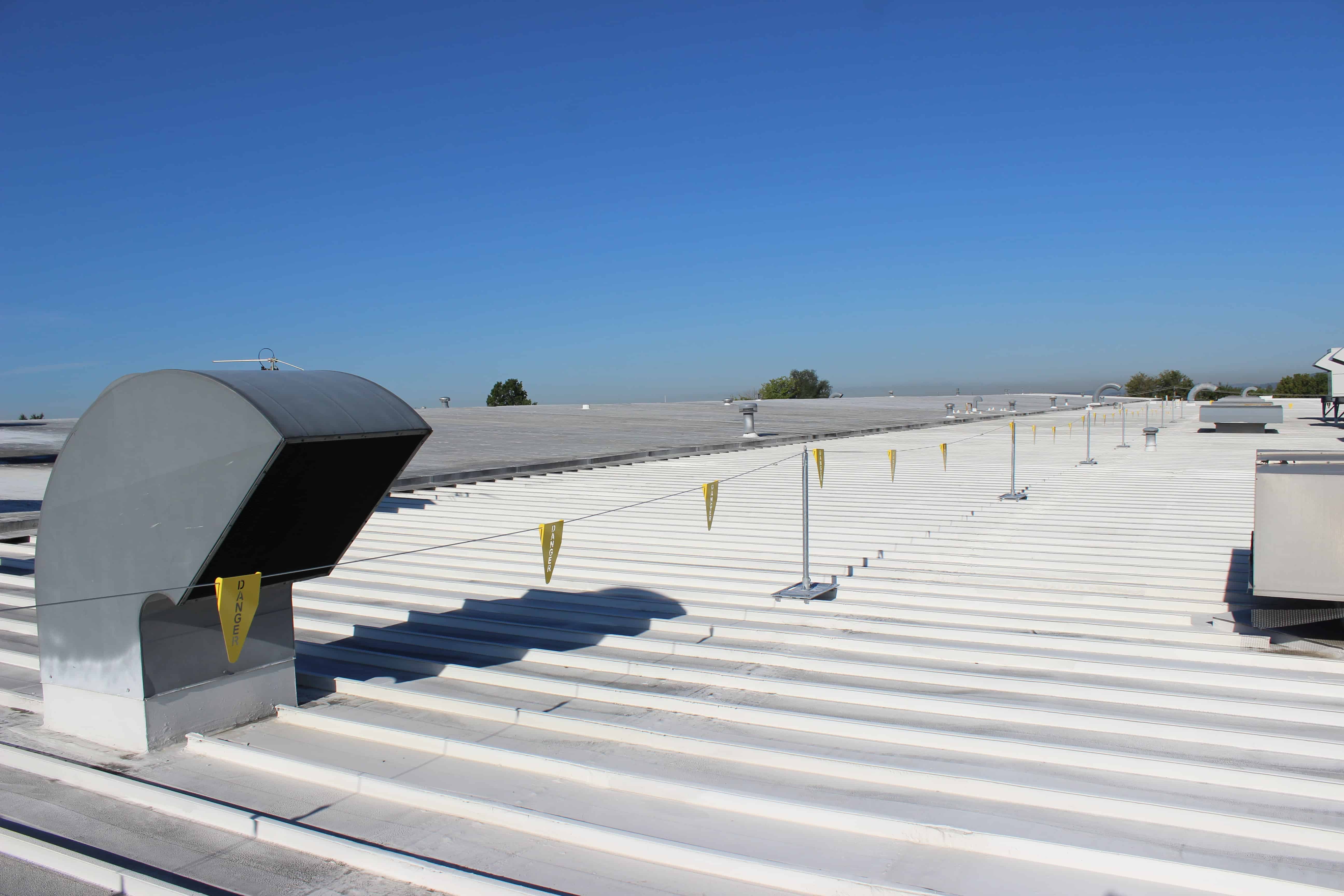 Rooftop Flagging and Warning Safety Systems